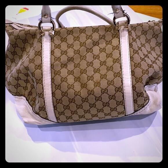 Gucci medium tote with top handles - Picture 1 of 9